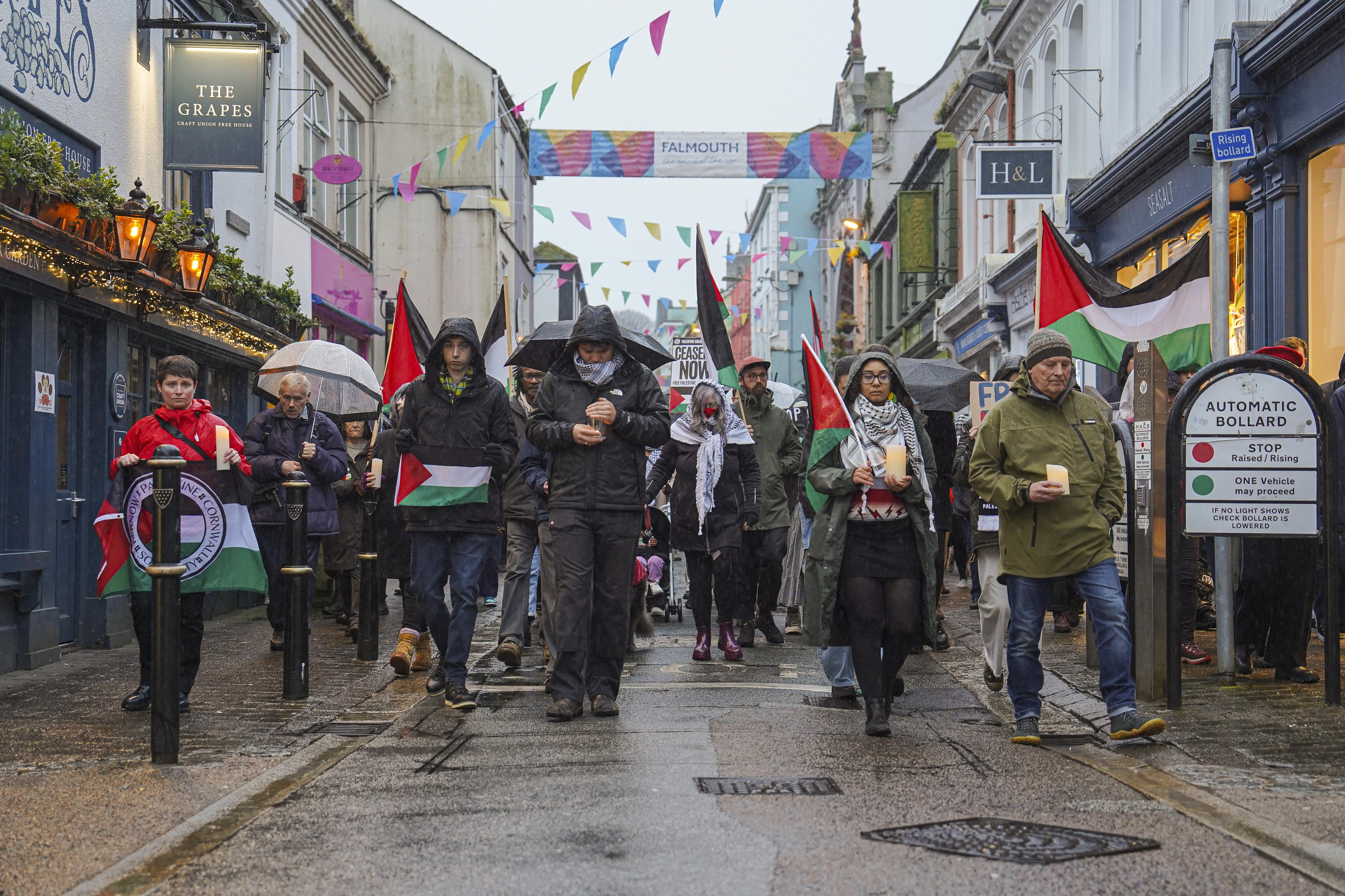 Pressure grows in U.K. to stop arms sales to Israel : NPR