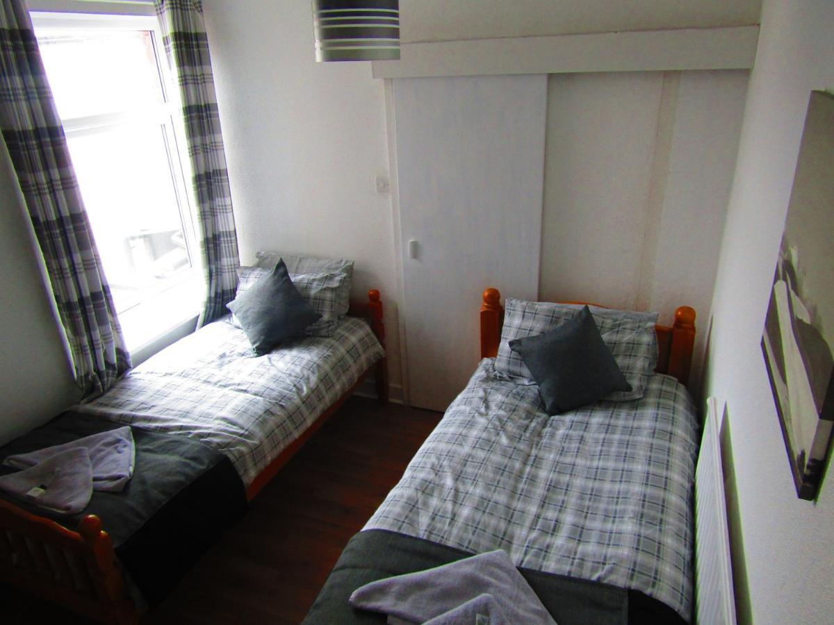Standard Double Room,1004750010:JPEG