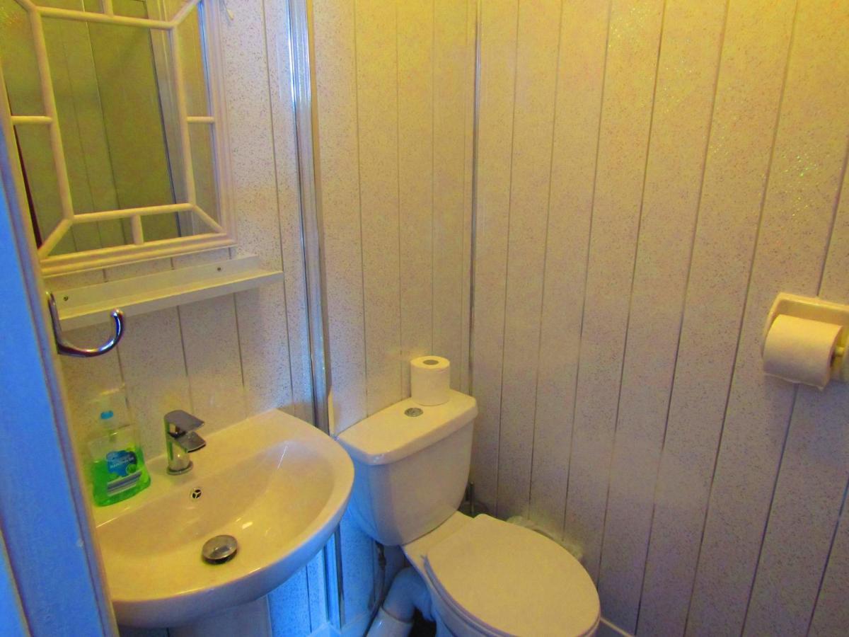 Standard Triple Room with Sea View