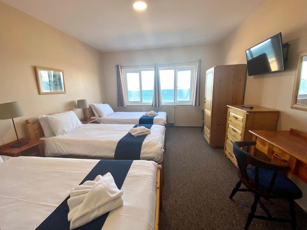 Triple Room with Sea View