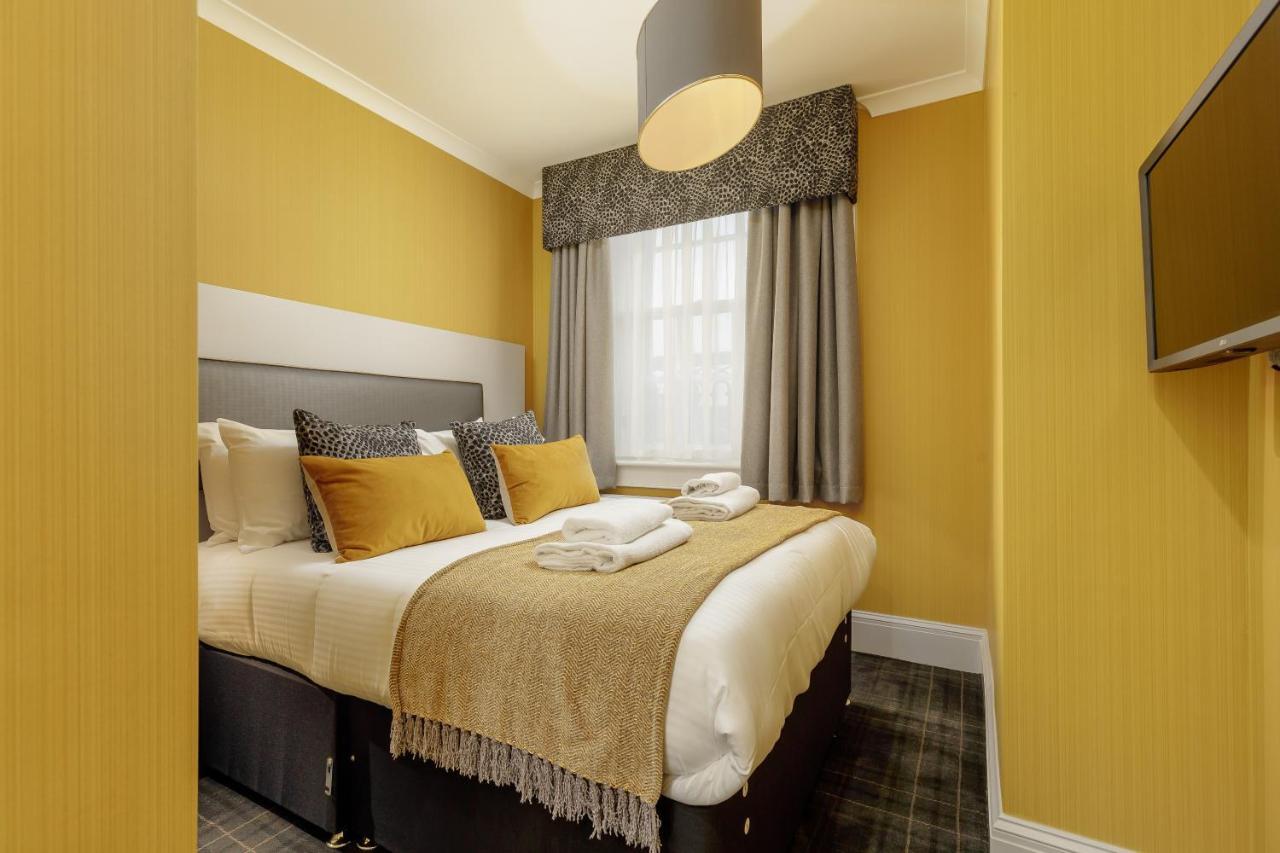 Superior Apartment with Castle View