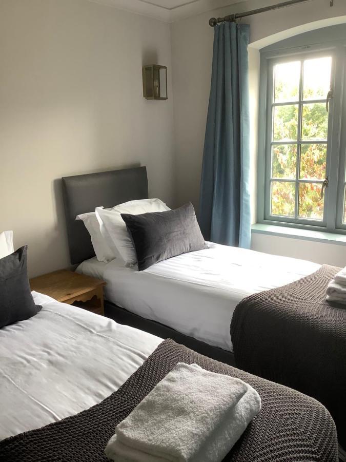 Deluxe Family Suite