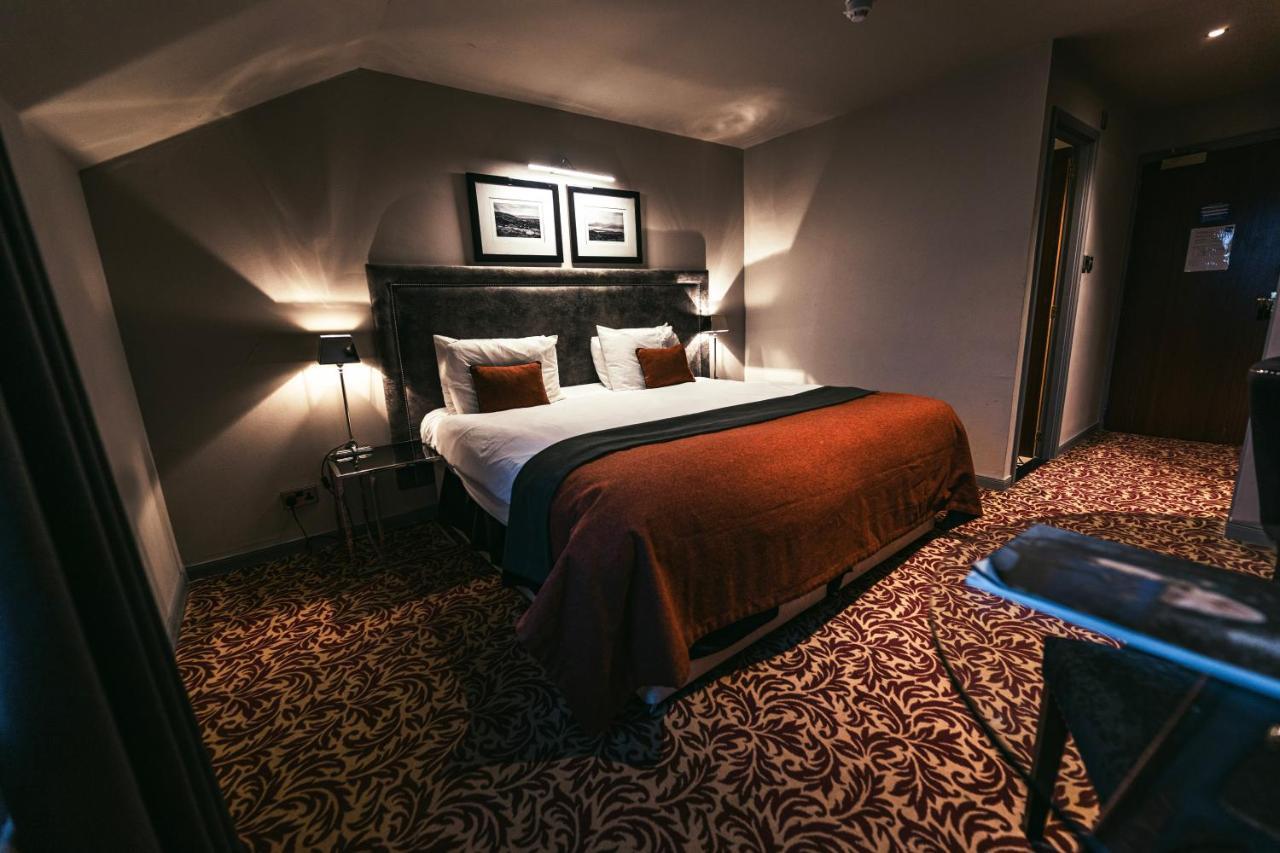 Double Room,1611050319:JPEG