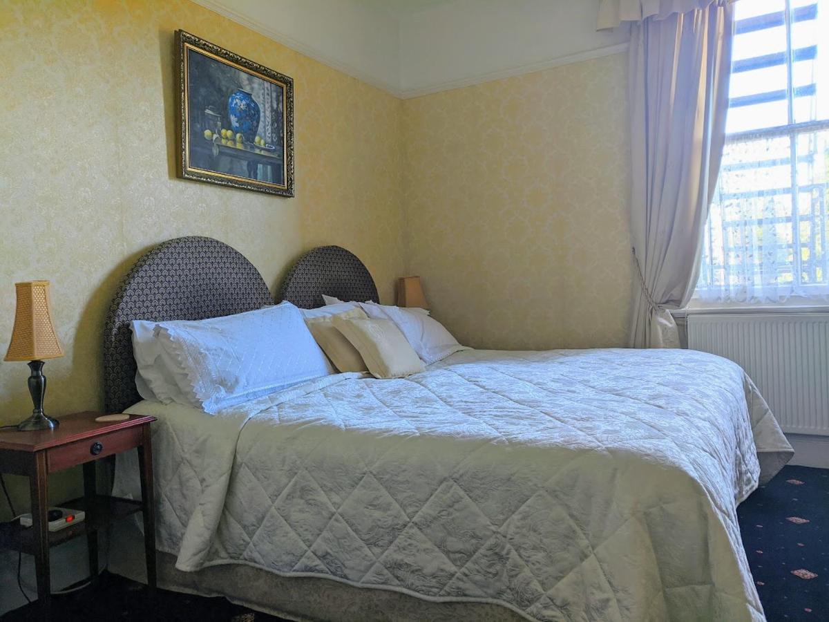 Zimmer mit Kingsize-Bett oder 2 Einzelbetten