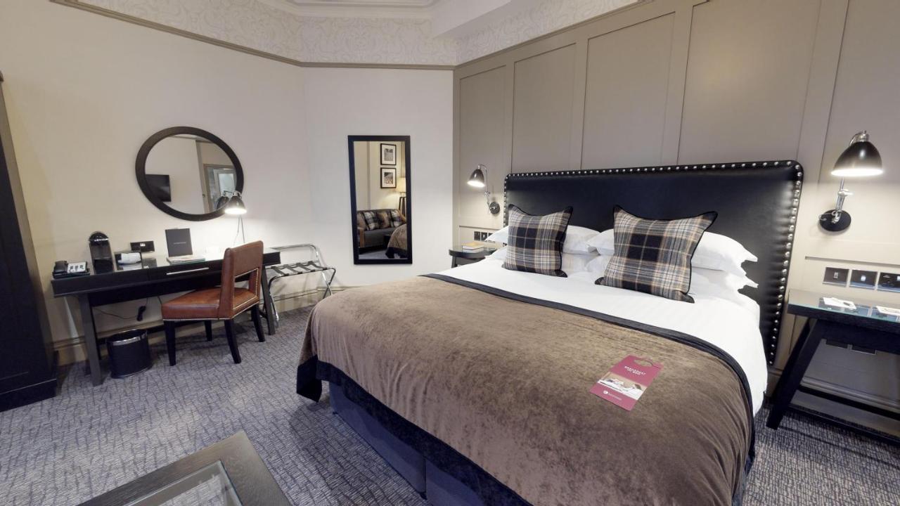 Superior Deluxe Double or Twin Room