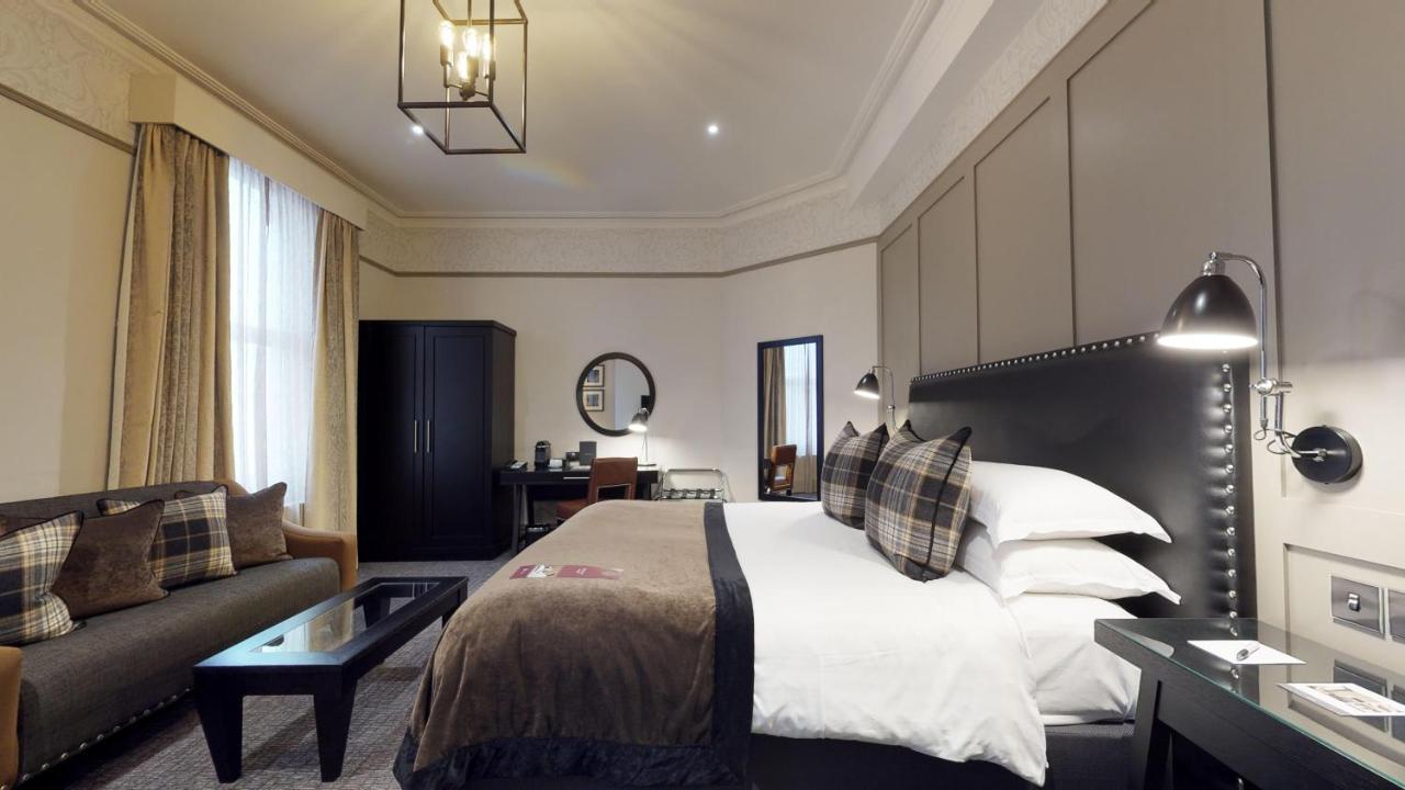 Superior Deluxe Double or Twin Room