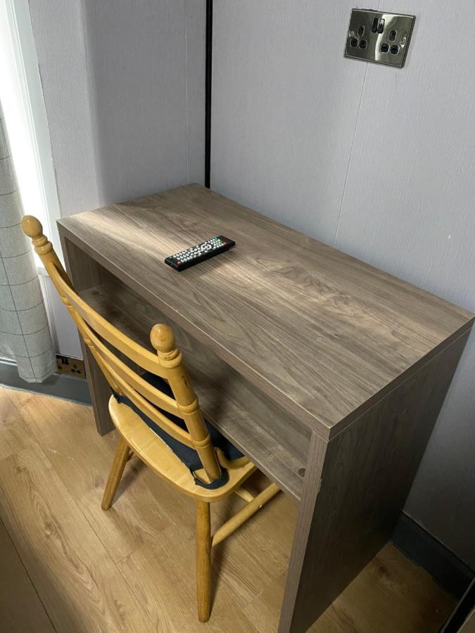 Camera Singola con Bagno Privato