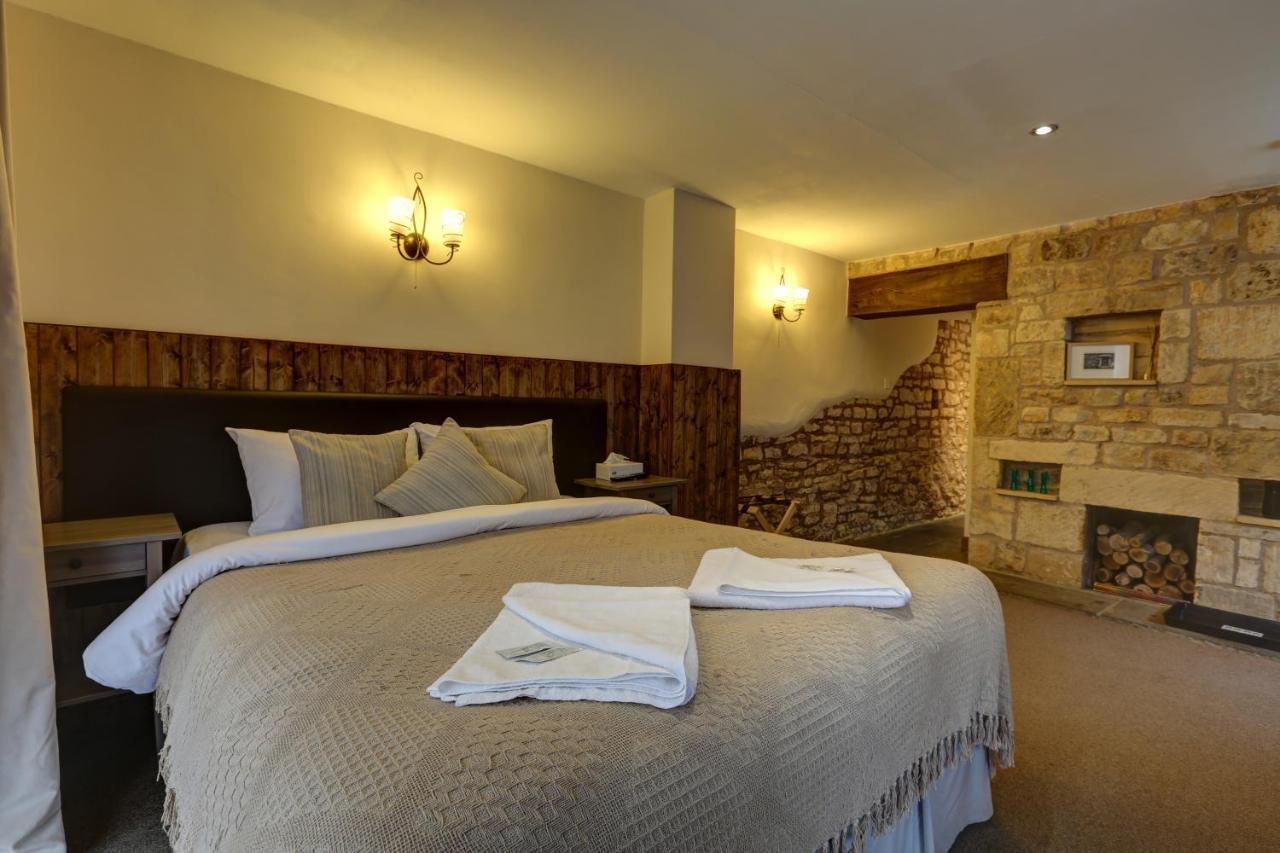 Large Double or Twin Room