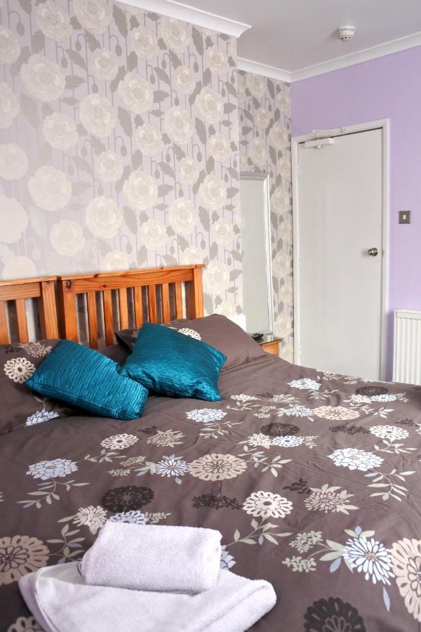 Double or Twin Room with Shower,1033172303:JPEG