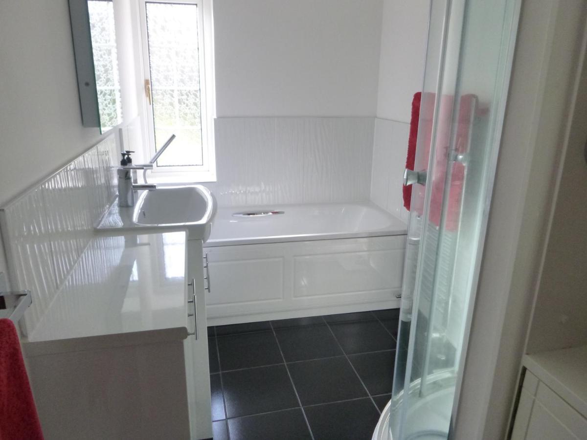 Single Room,1033814660:JPEG