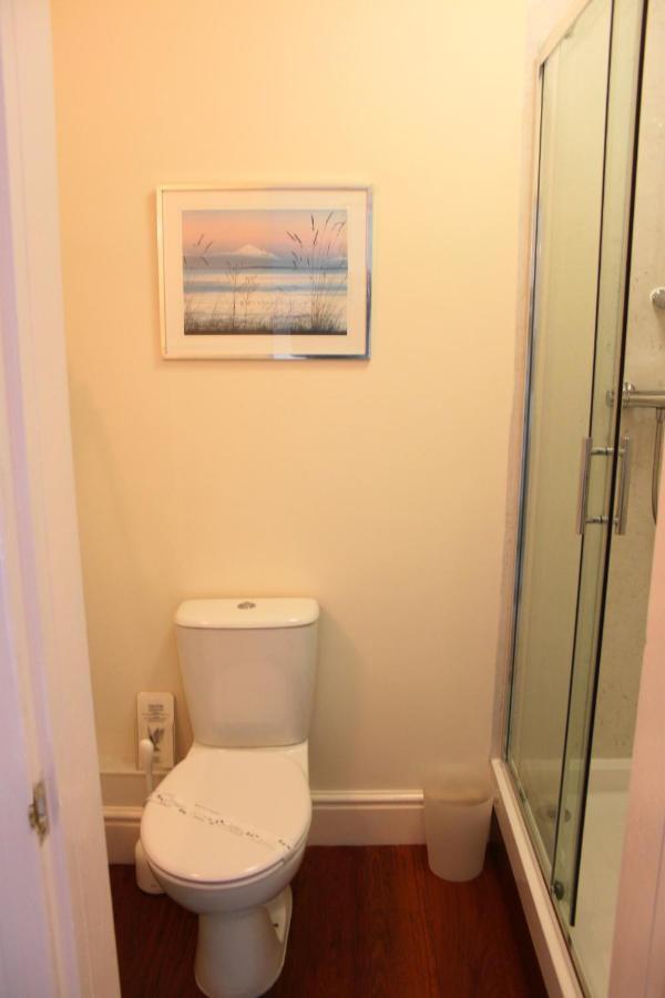 Single Room,717800725:JPEG