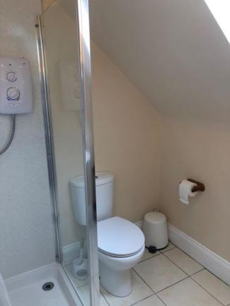 Habitación Familiar con baño privado