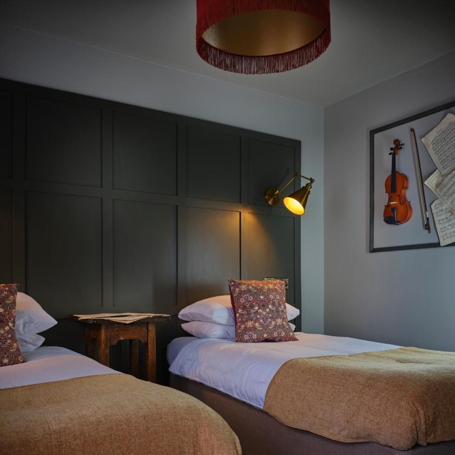Quirky Twin Room