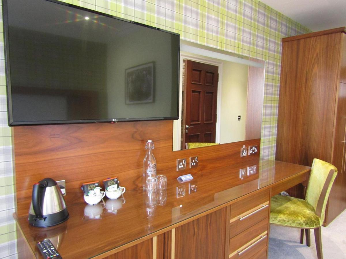 Deluxe Double or Twin Room,1100086704:JPEG