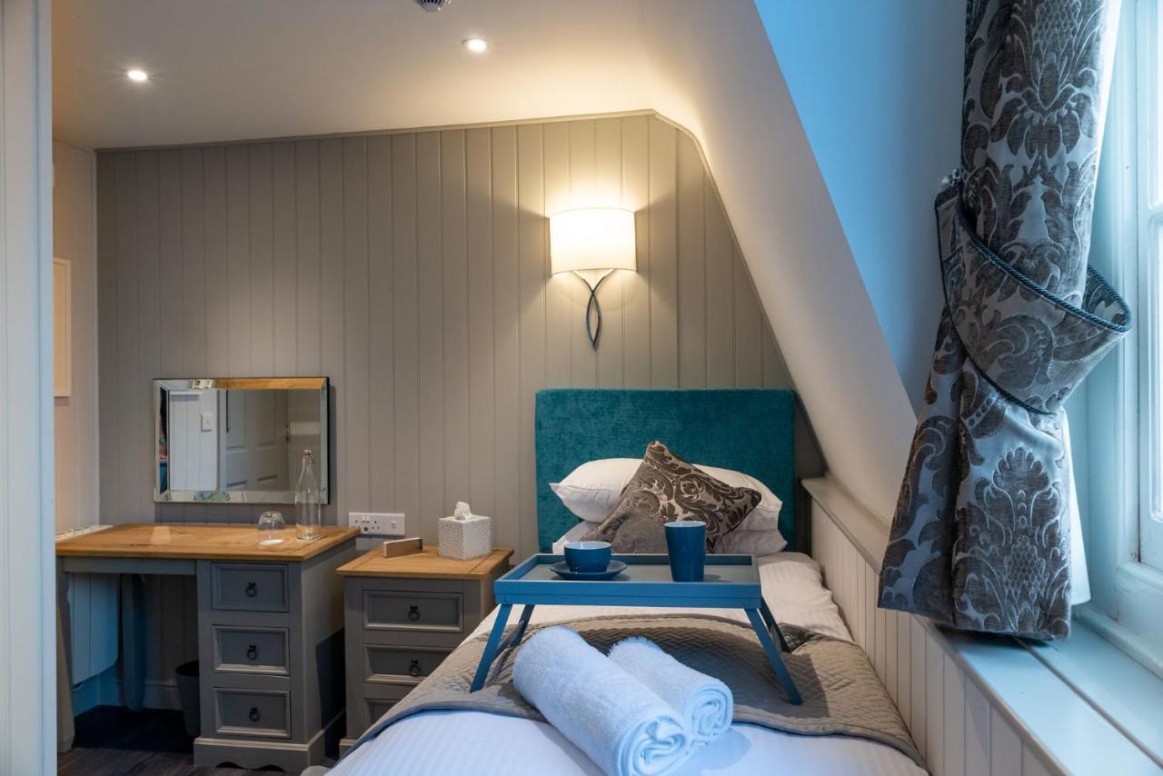Deluxe Single Room,1593848166:JPEG