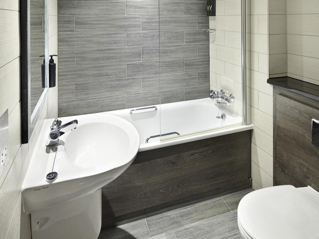 Club Room (FREE GYM & POOL ACCESS),1210011163:JPEG