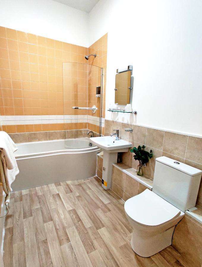 Standard Twin Room,1112025072:JPEG