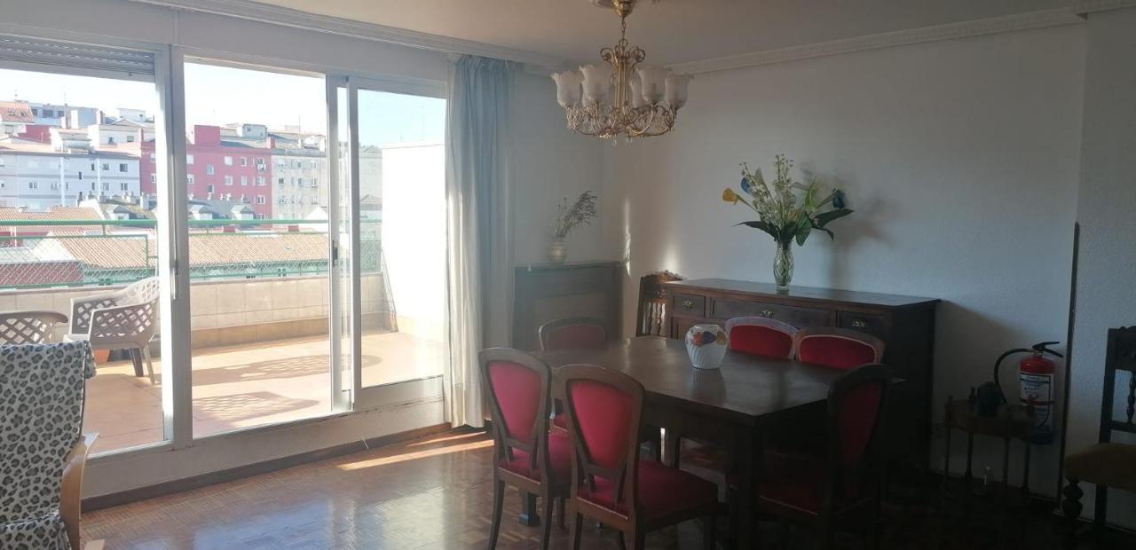 Family Room,1158349698:JPEG