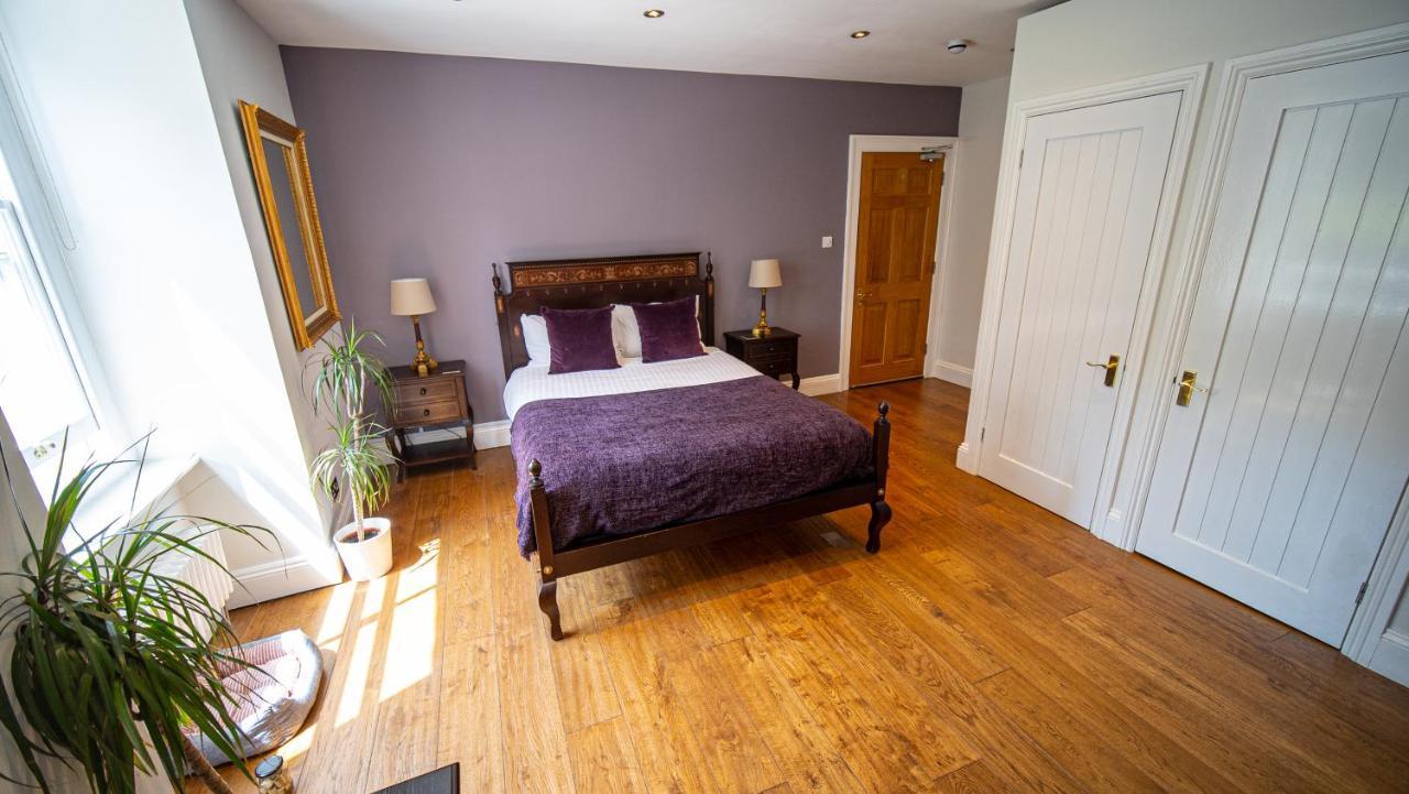 Classic Zimmer mit Kingsize-Bett