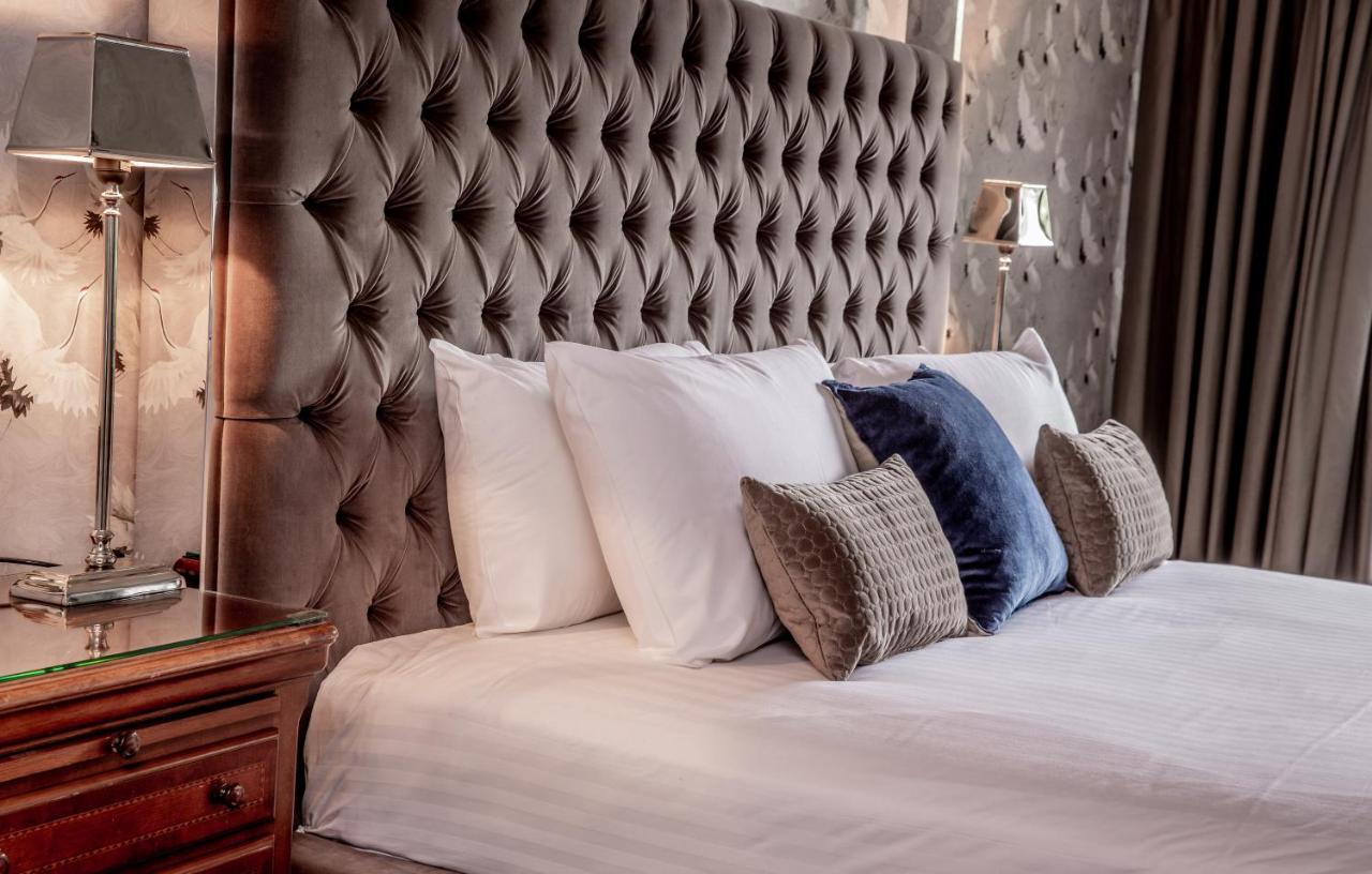 Superior King Suite