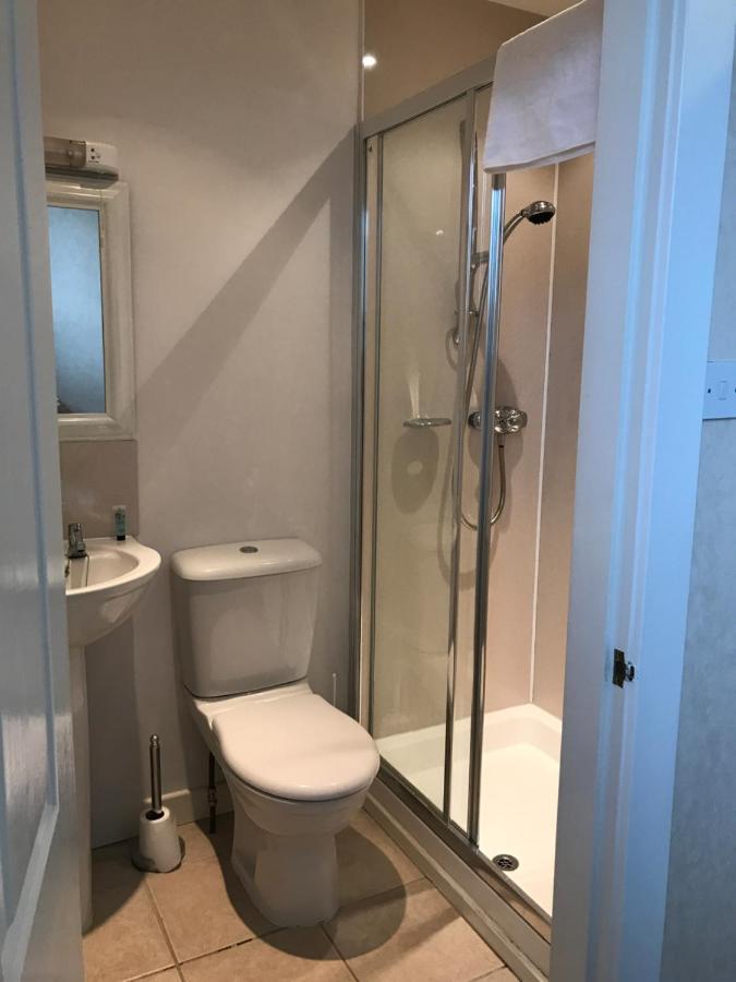 Single Room with Bathroom