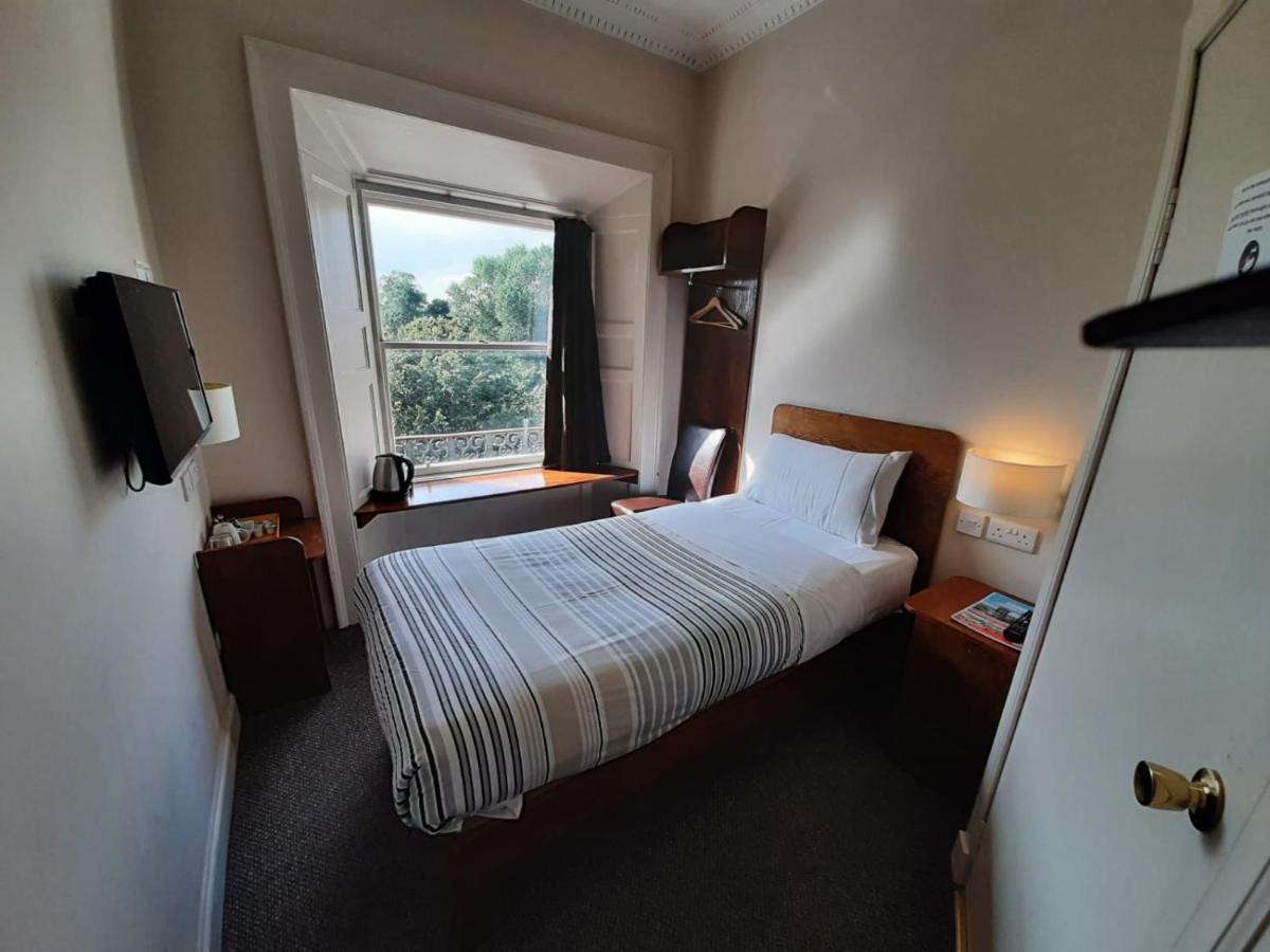 Single Room,1149648556:JPEG