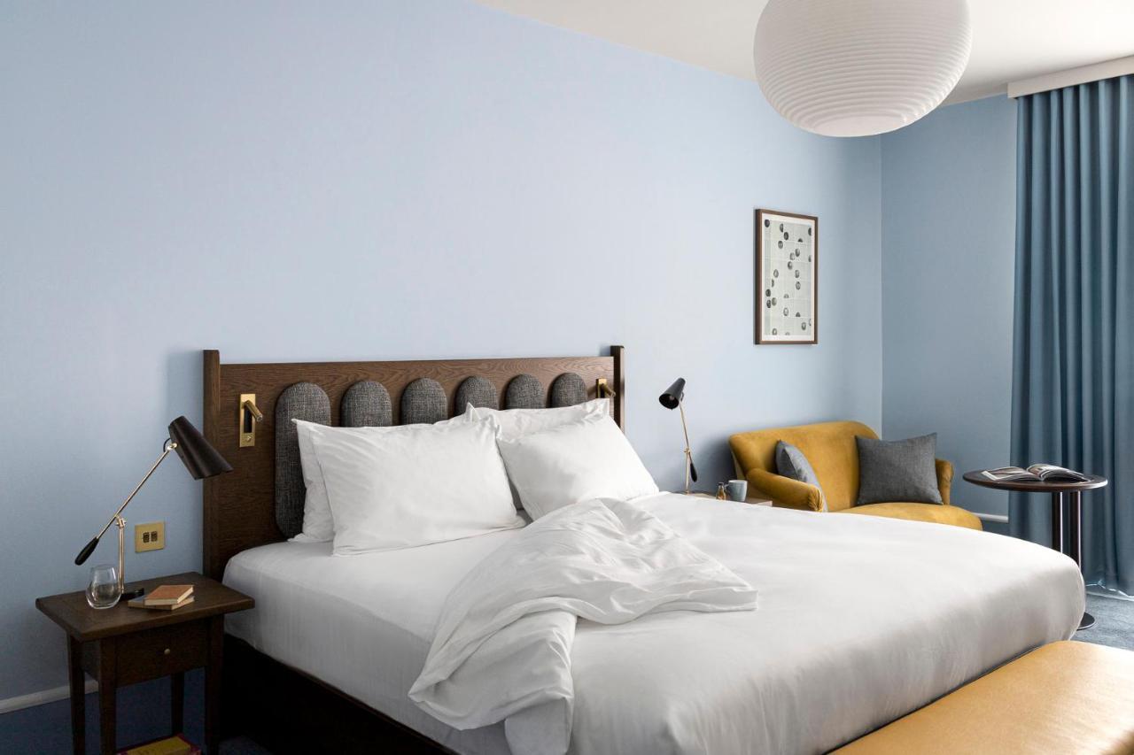 Kamer met Kingsize Bed