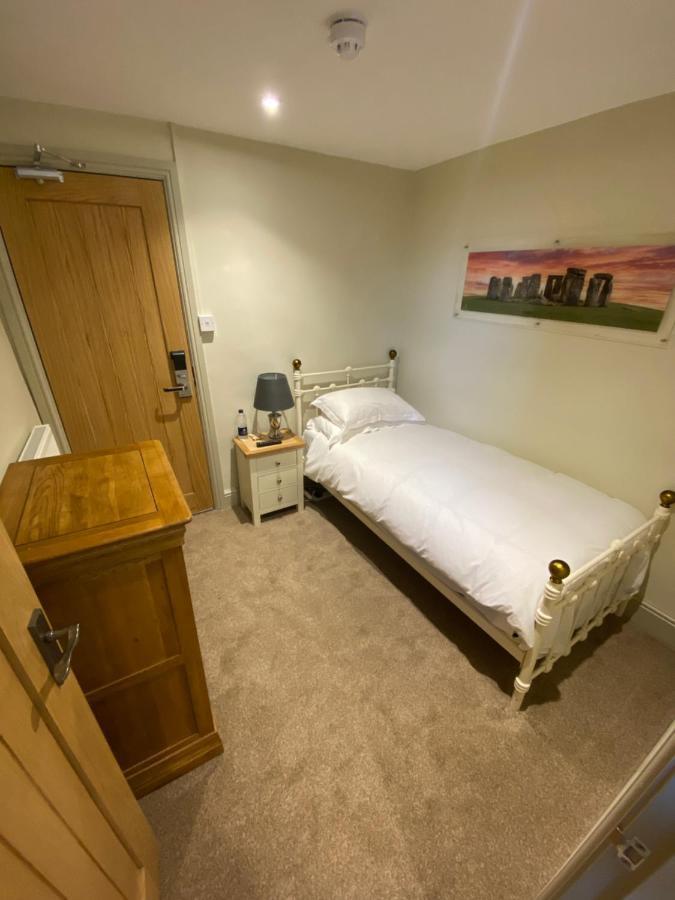 Single Room,1157943276:JPEG