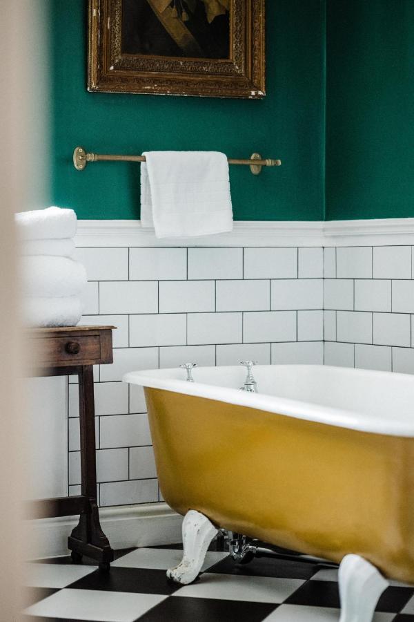 Deluxe Double Room,1165385376:JPEG