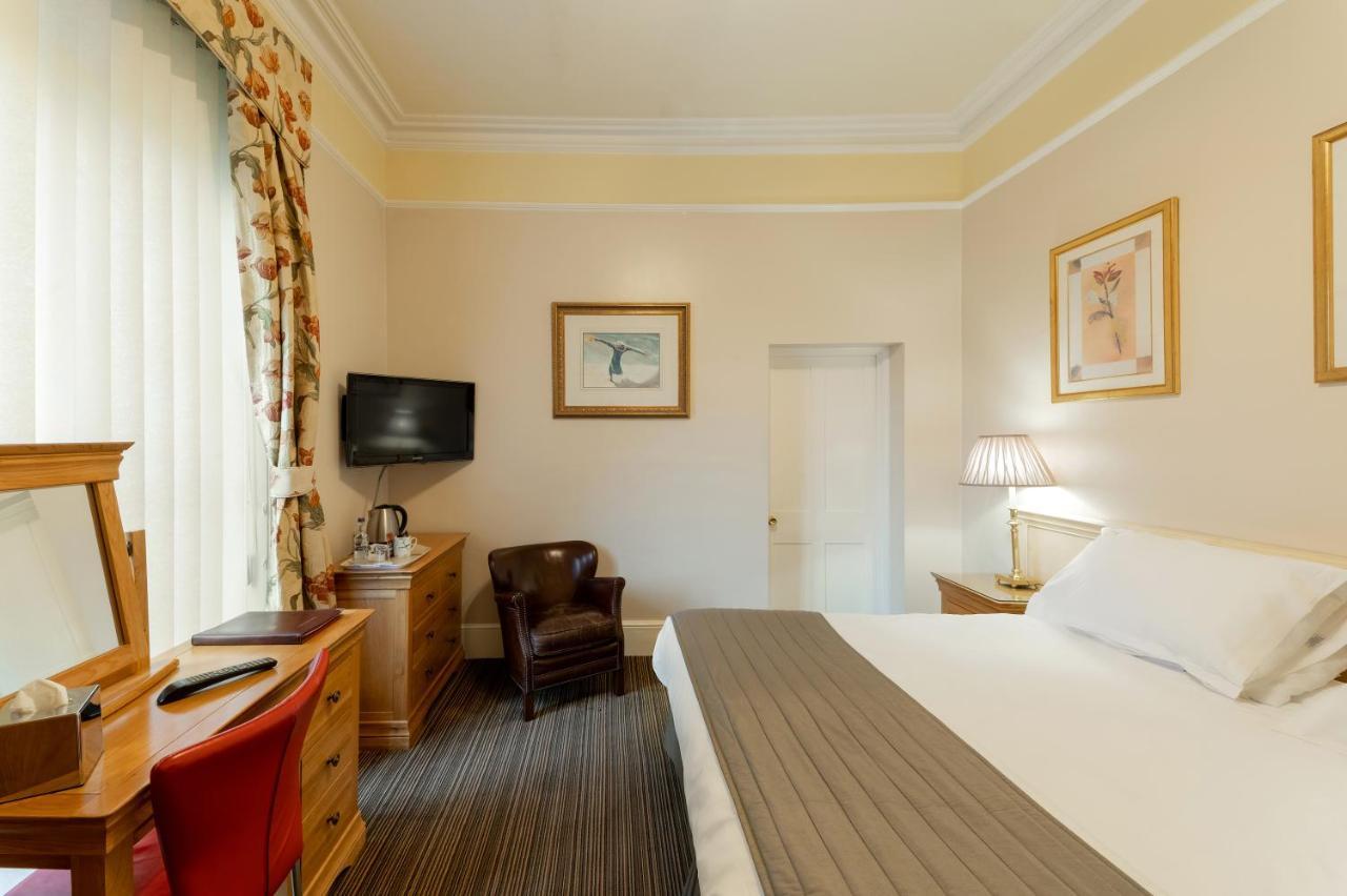 Superior Double or Twin Room with Garden View