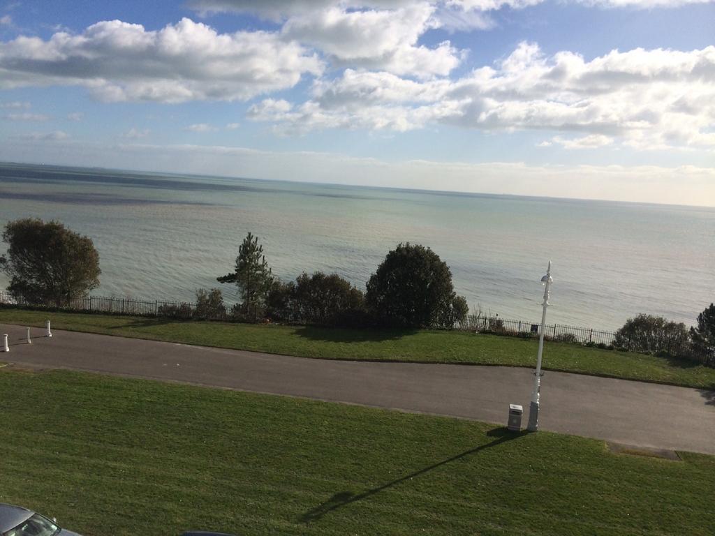 Chambre Lits Jumeaux - Vue sur Mer