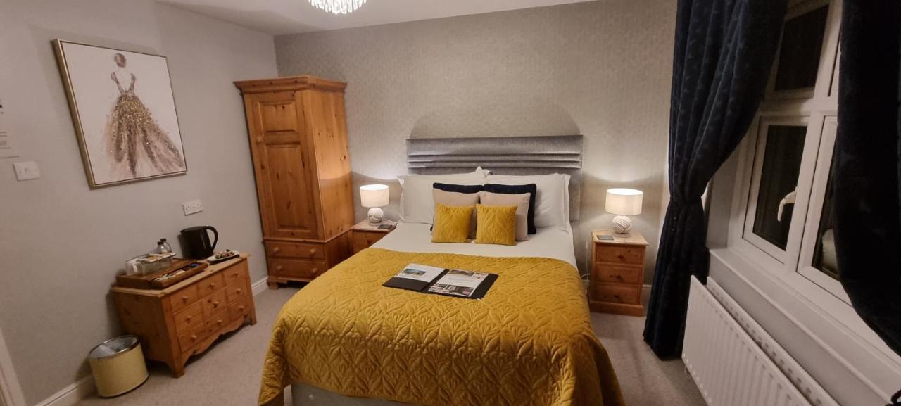 Small Double Room,1177305502:JPEG