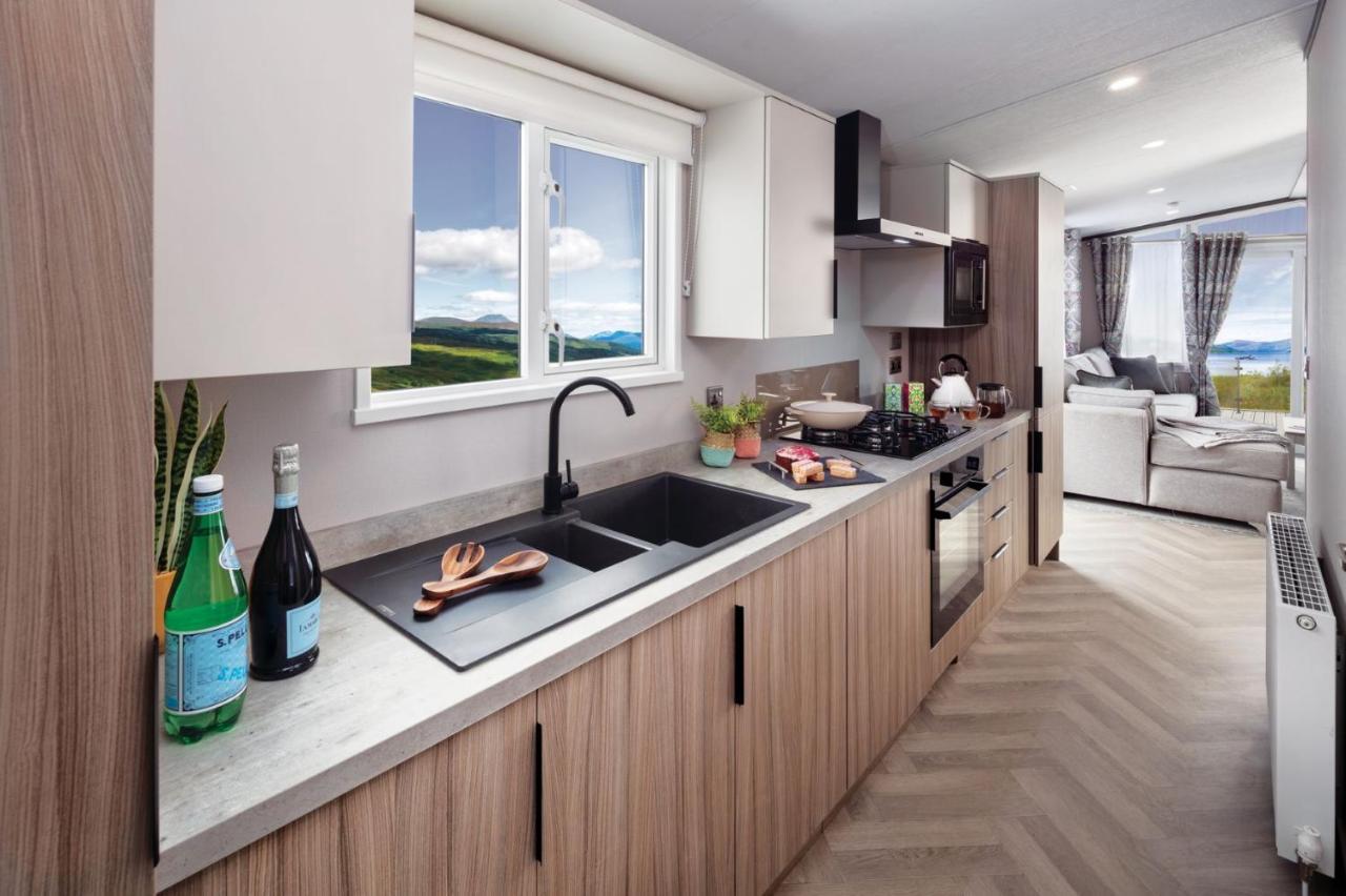 4 Berth Luxury Caravan