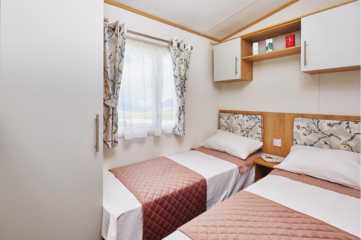 4 Berth Luxury Caravan