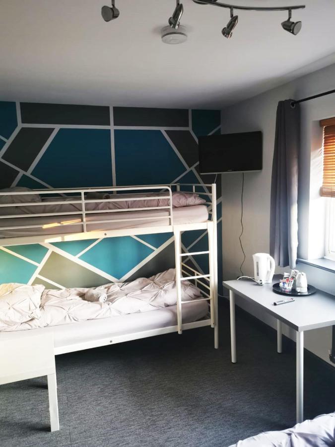 Chambre Familiale avec Salle de Bains Privative