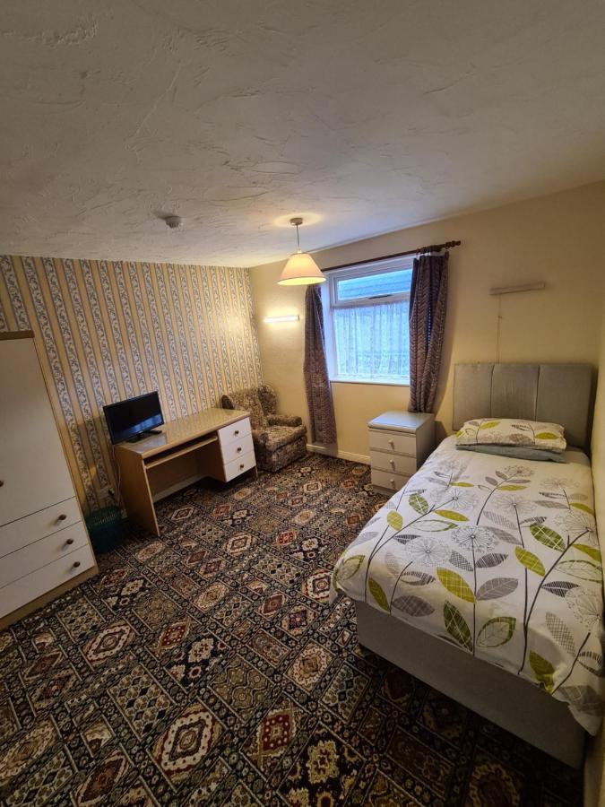 Budget Single Room