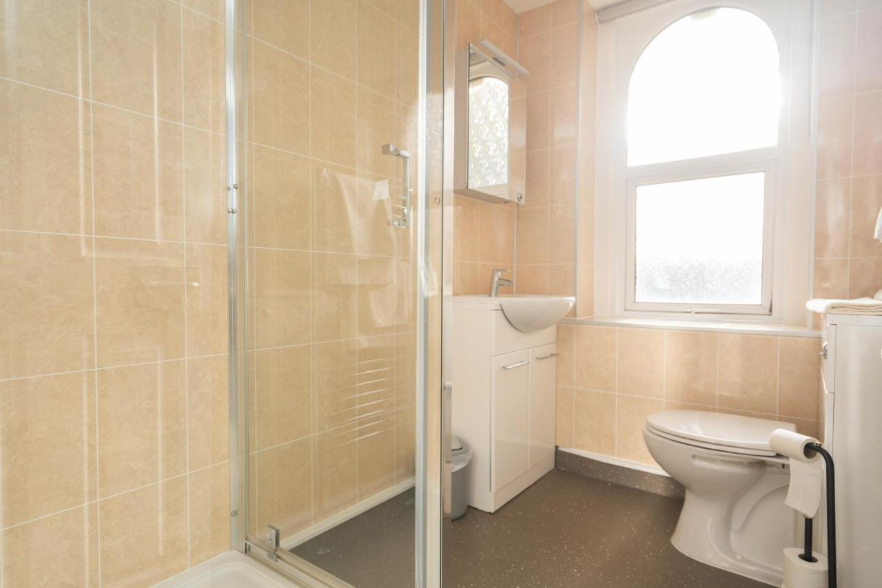 Large Single Room,1184741361:JPEG