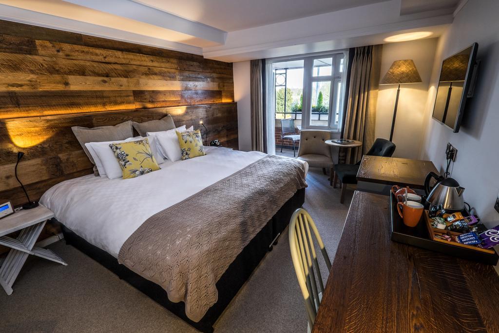 Double Room with Balcony,118859857:JPEG