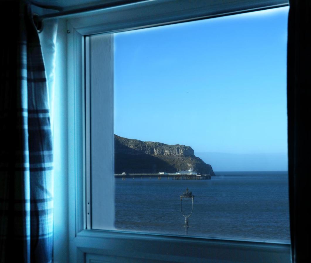 Suite Deluxe con vistas al mar
