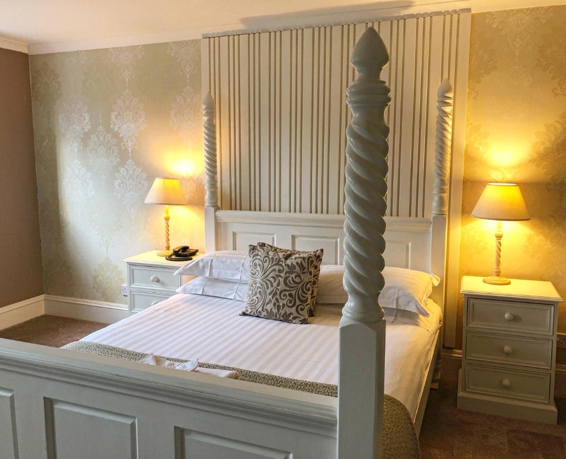 Four Poster Room,1206331045:JPEG