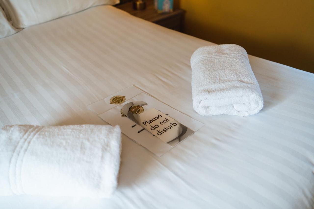 Standard King Room,1204811749:JPEG