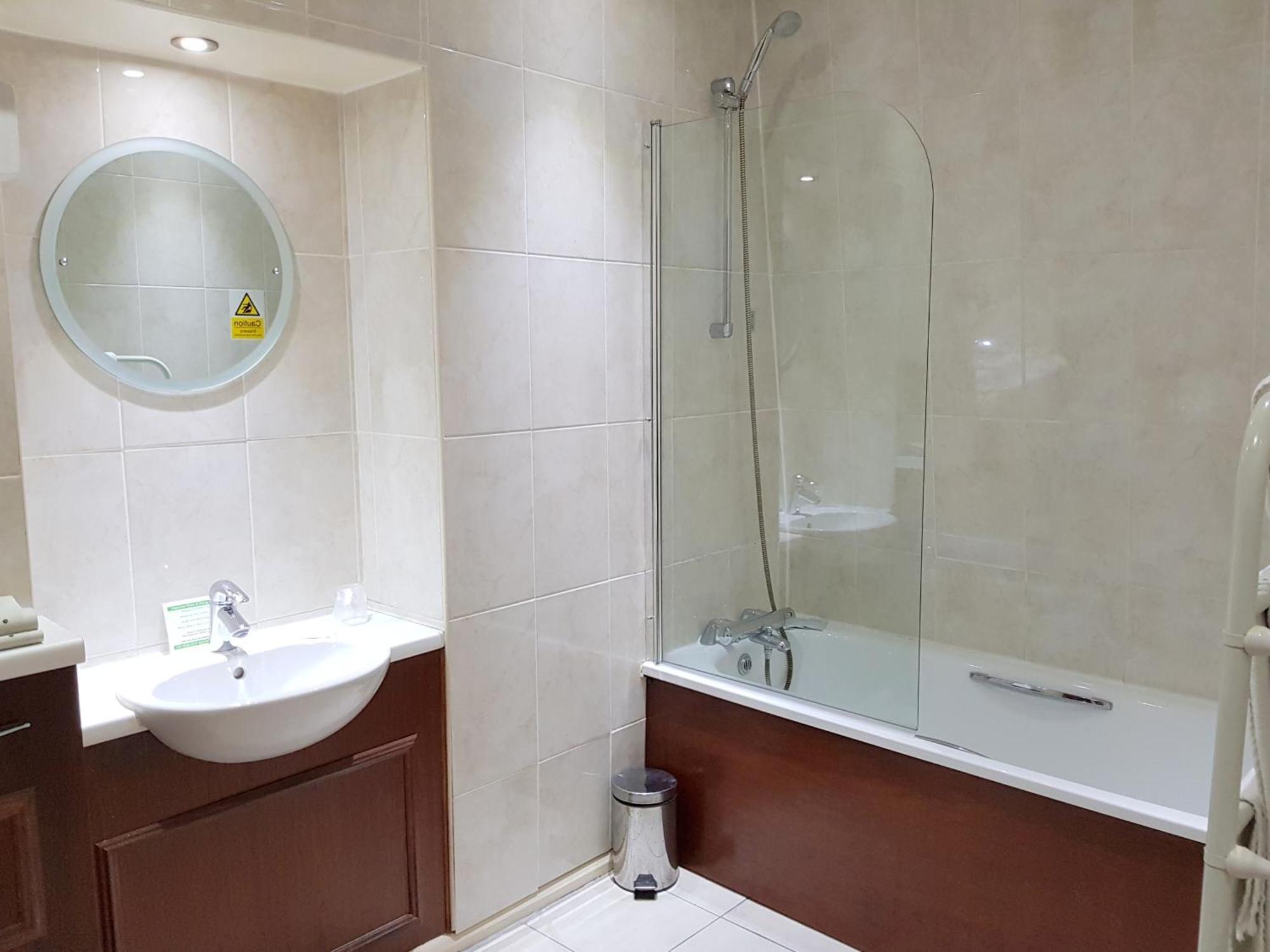 Premium Triple Room,1274117644:JPEG