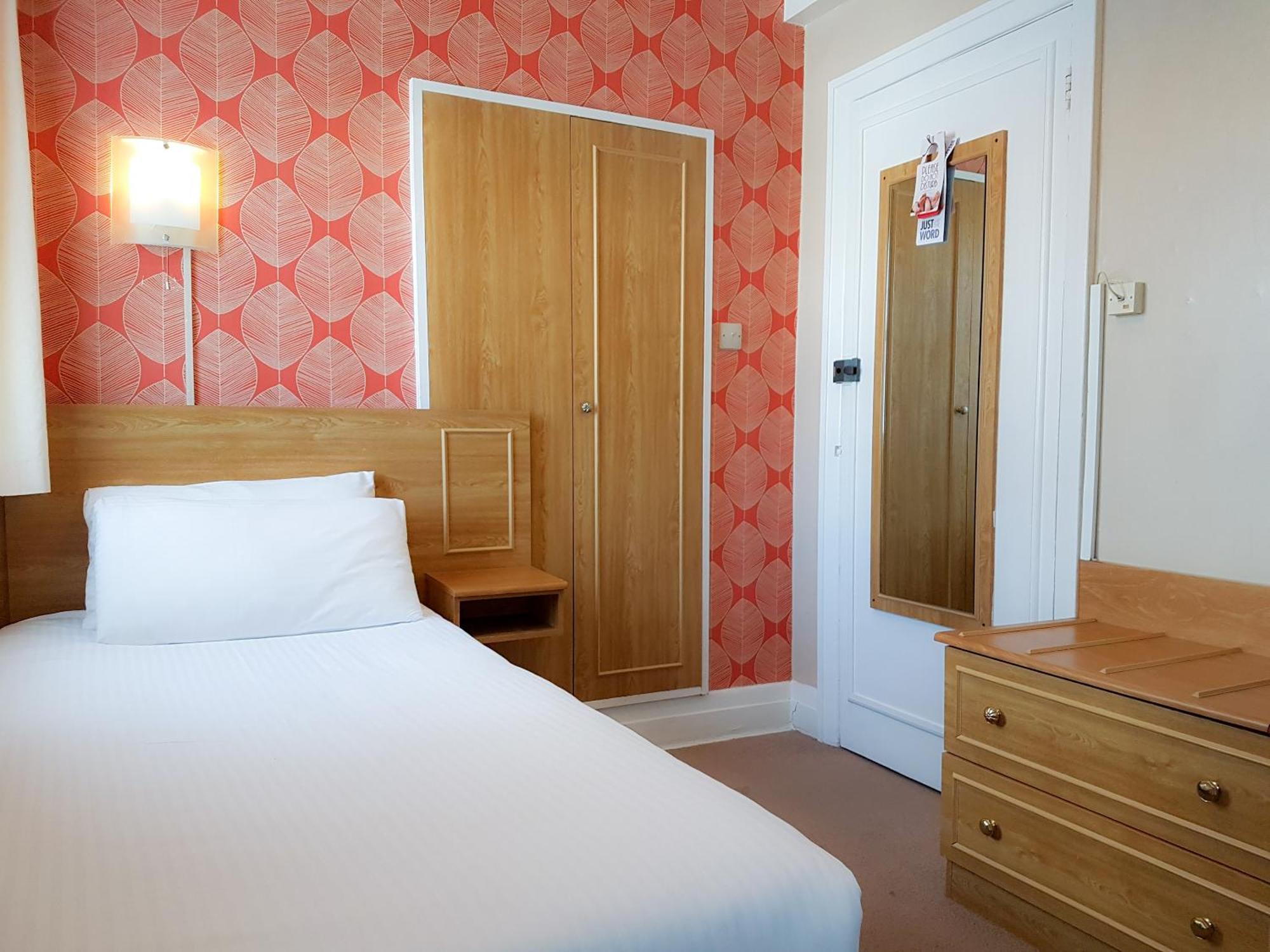 Chambre Simple Standard