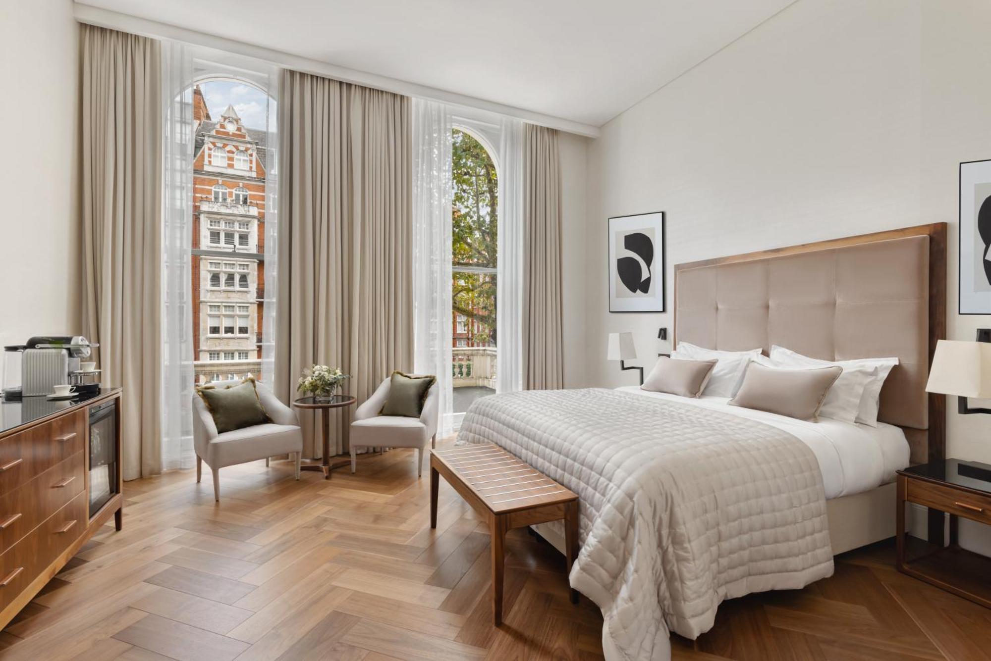 Townhouse Executive Super King Room
