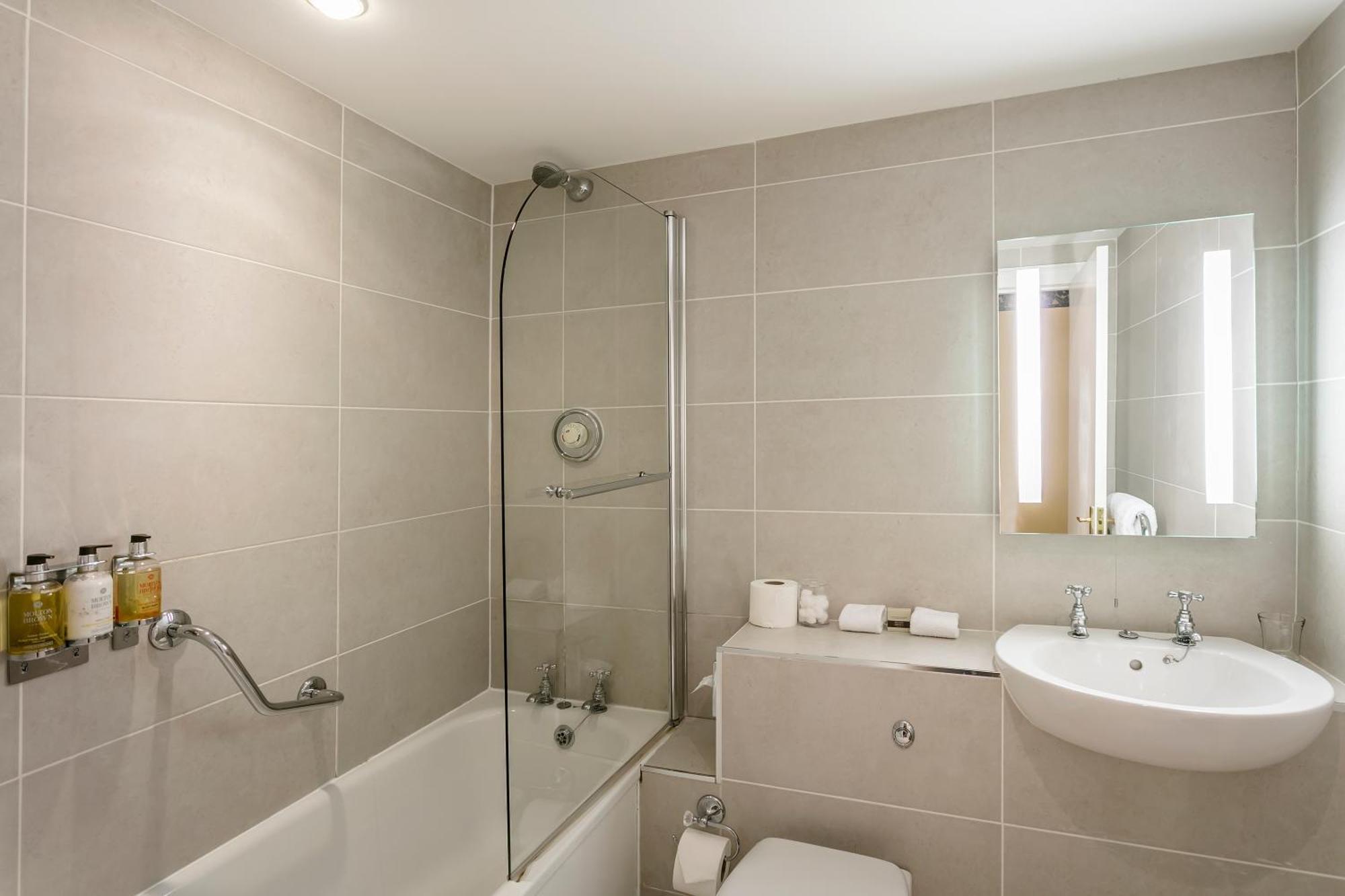 Classic Double Room,1275227224:JPEG