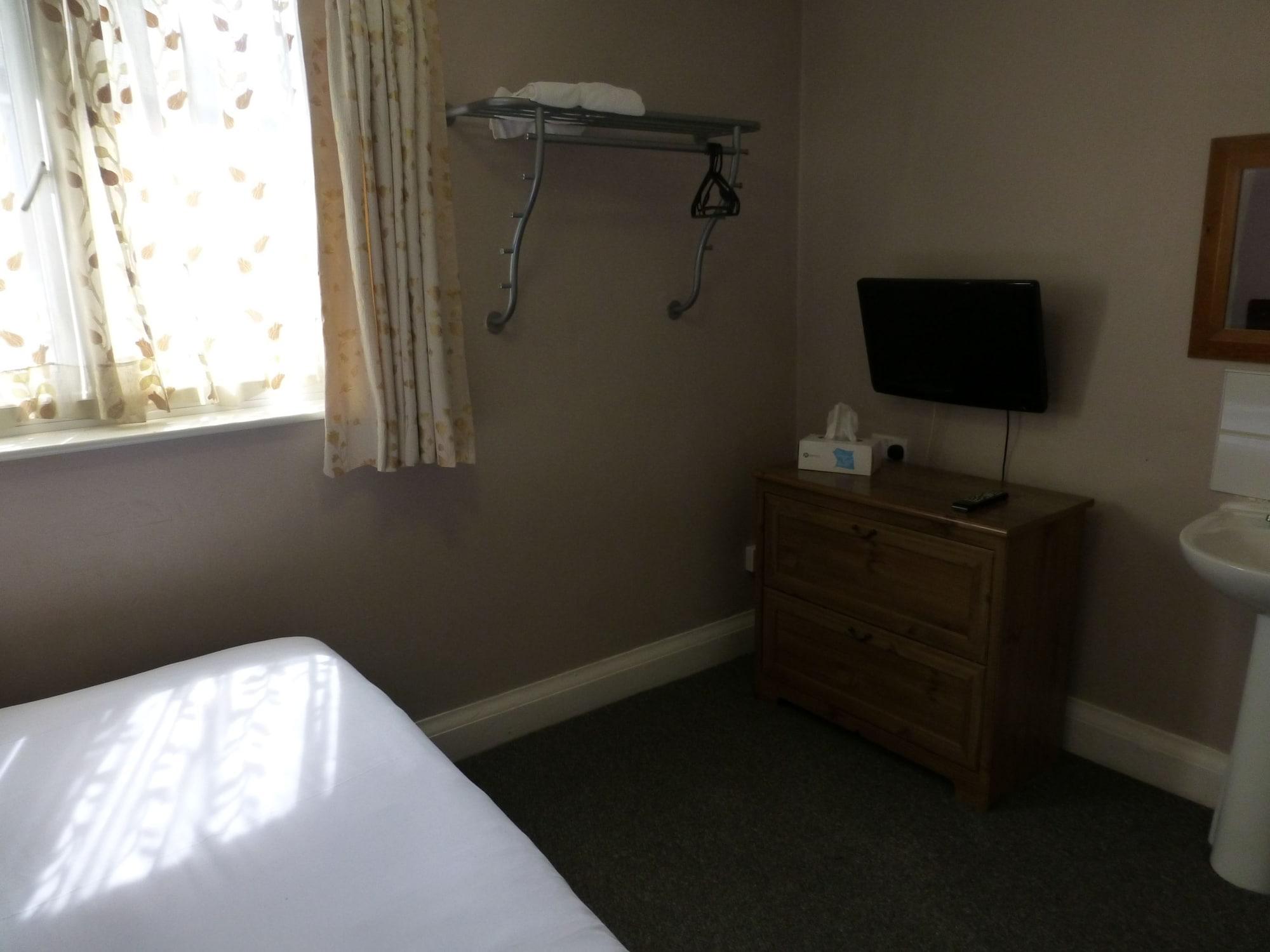 Double Room,702629470:JPEG