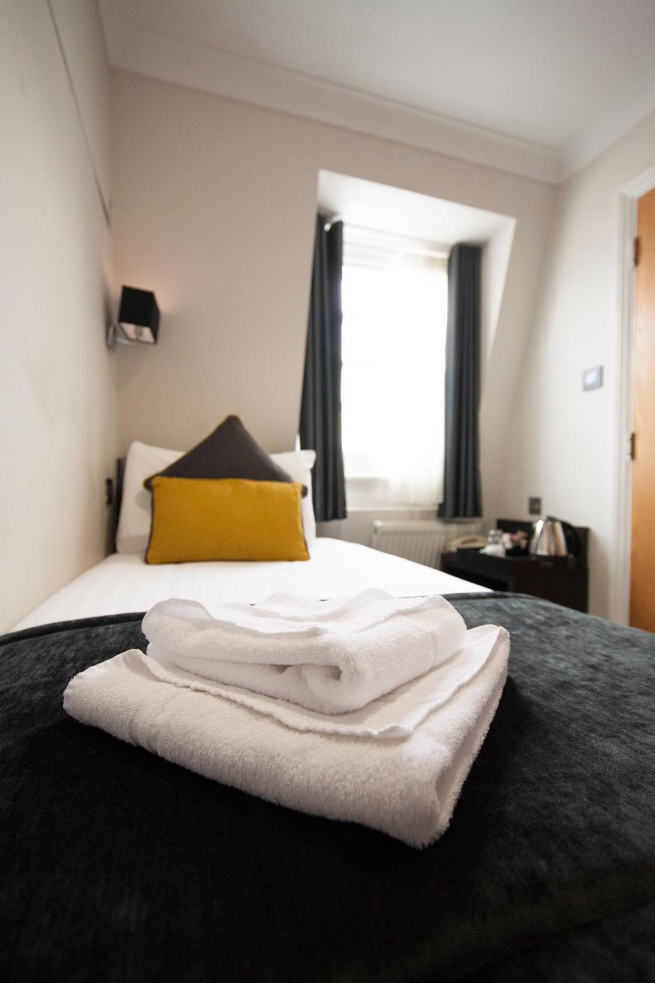 Chambre Simple avec Salle de Bains Privative