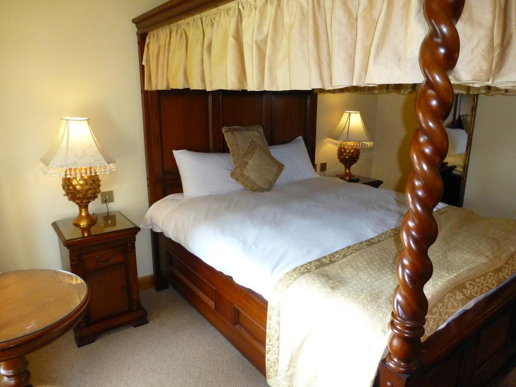 Chambre avec Lit à Baldaquin