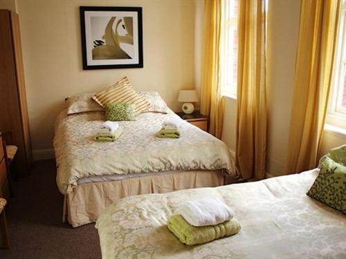 Double or Twin Room with Private Bathroom