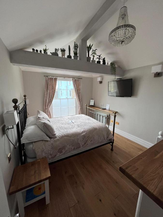 Double Room with Private Bathroom,1257959437:JPEG